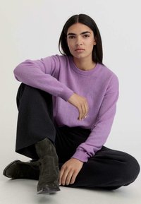 hessnatur RELAXED - Broek - schwarz