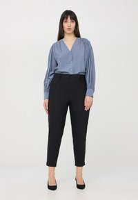 Terranova ELEGANTI czarny