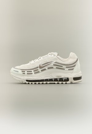 Nike Sportswear AIR MAX TL 2.5 UNISEX - Baskets basses - phantom/moon fossil/phantom/metallic silver-coloured