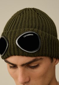 C.P. Company ZOCCOTTO GOGGLE - Berretto - ivy green