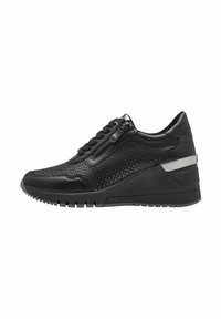 Unselected, black comb
