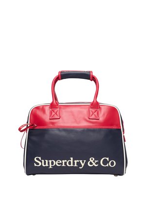 Borsa rettangolare in pelle blu navy e rossa con manici superiori e testo "Superdry & Co" sul pannello frontale.