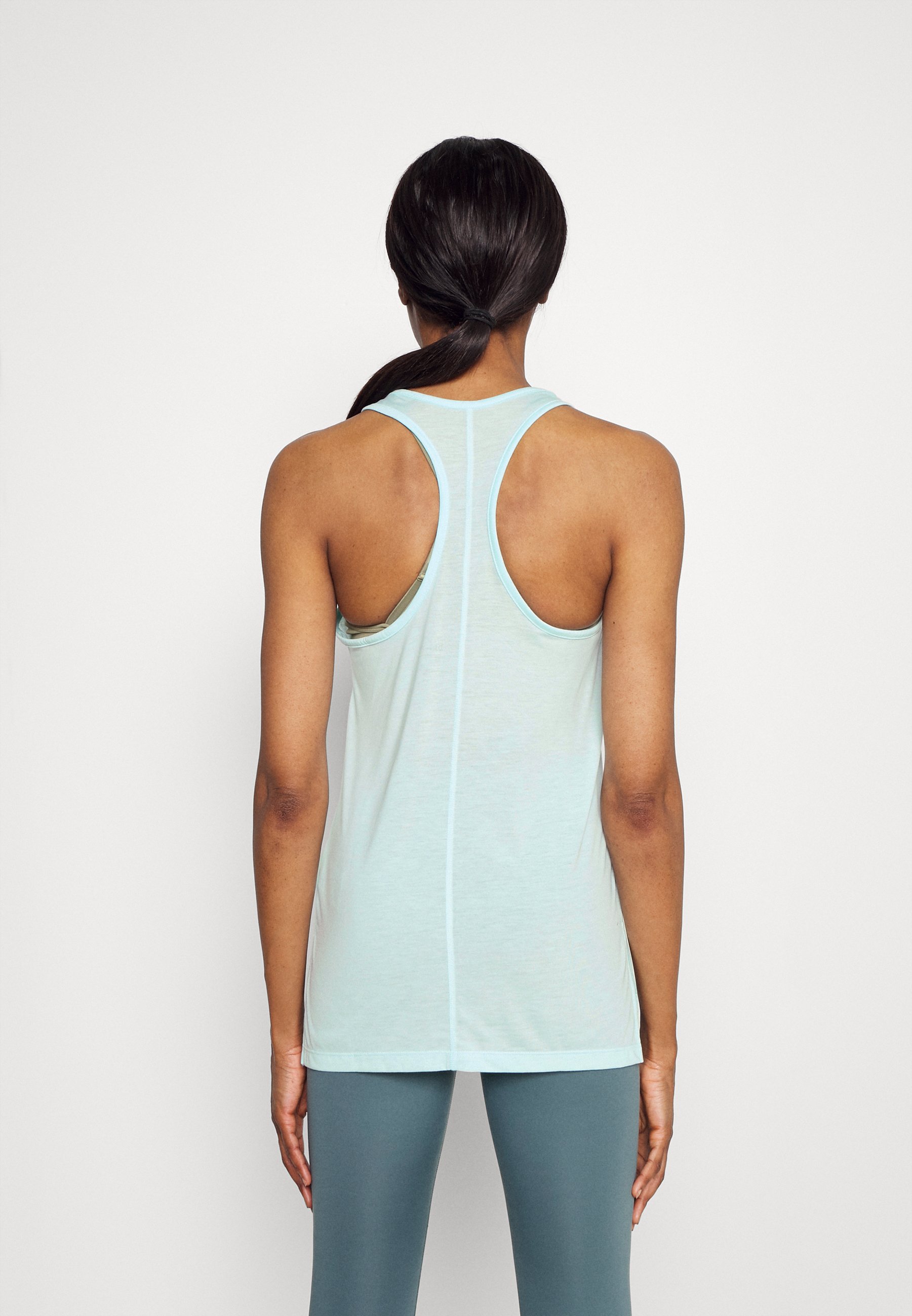 Nike Performance YOGA LAYER TANK 
