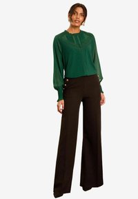Love & Roses PETITE FIT  - Blūze - green