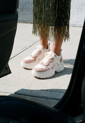 Buffalo, BLISS ONE - Trainers - white rose