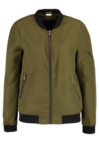 Olijfgroene bomberjack met een rits aan de voorkant, geribbelde manchetten en zoom. Voorzien van zijzakken met rits en een gladde, lichtgewicht stof.