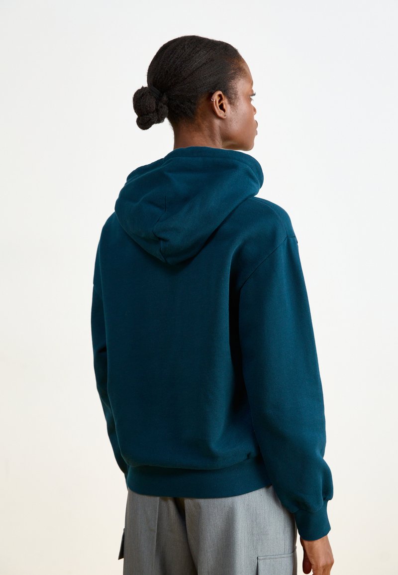 sweat à capuche femme WATERPROOF