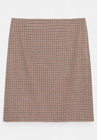 Tkaná mini sukně s houndstooth vzorem v odstínech červené, černé a krémové, s rovný střih a texturovanou tkaninou.
