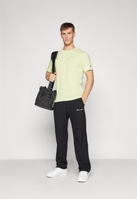 Champion ICONS STRAIGHT PANTS QUICK DRY - Tepláky - black