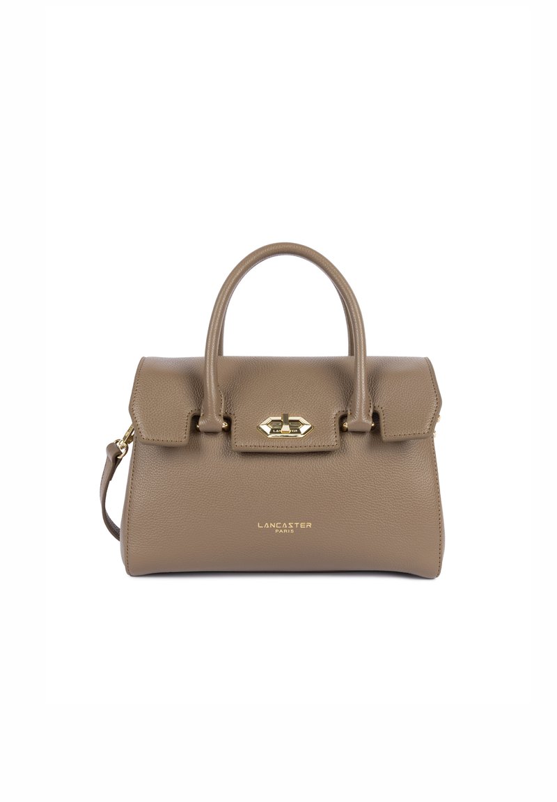 Borsa in pelle beige con design strutturato, hardware dorato, manico superiore e tracolla removibile. Presenta una chiusura a pattina.