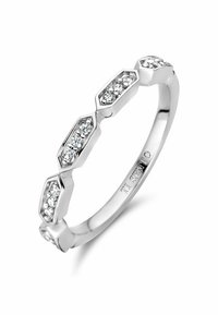 Silberring mit sechseckigem Design, versehen mit mehreren klaren Edelsteinen, die in abwechselnden Positionen eingesetzt sind. Glatter Ring mit polierter Oberfläche.