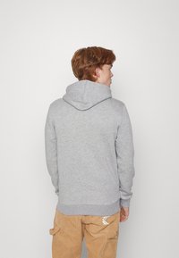 CLOSURE London HEART HOODY - Camisola - grey