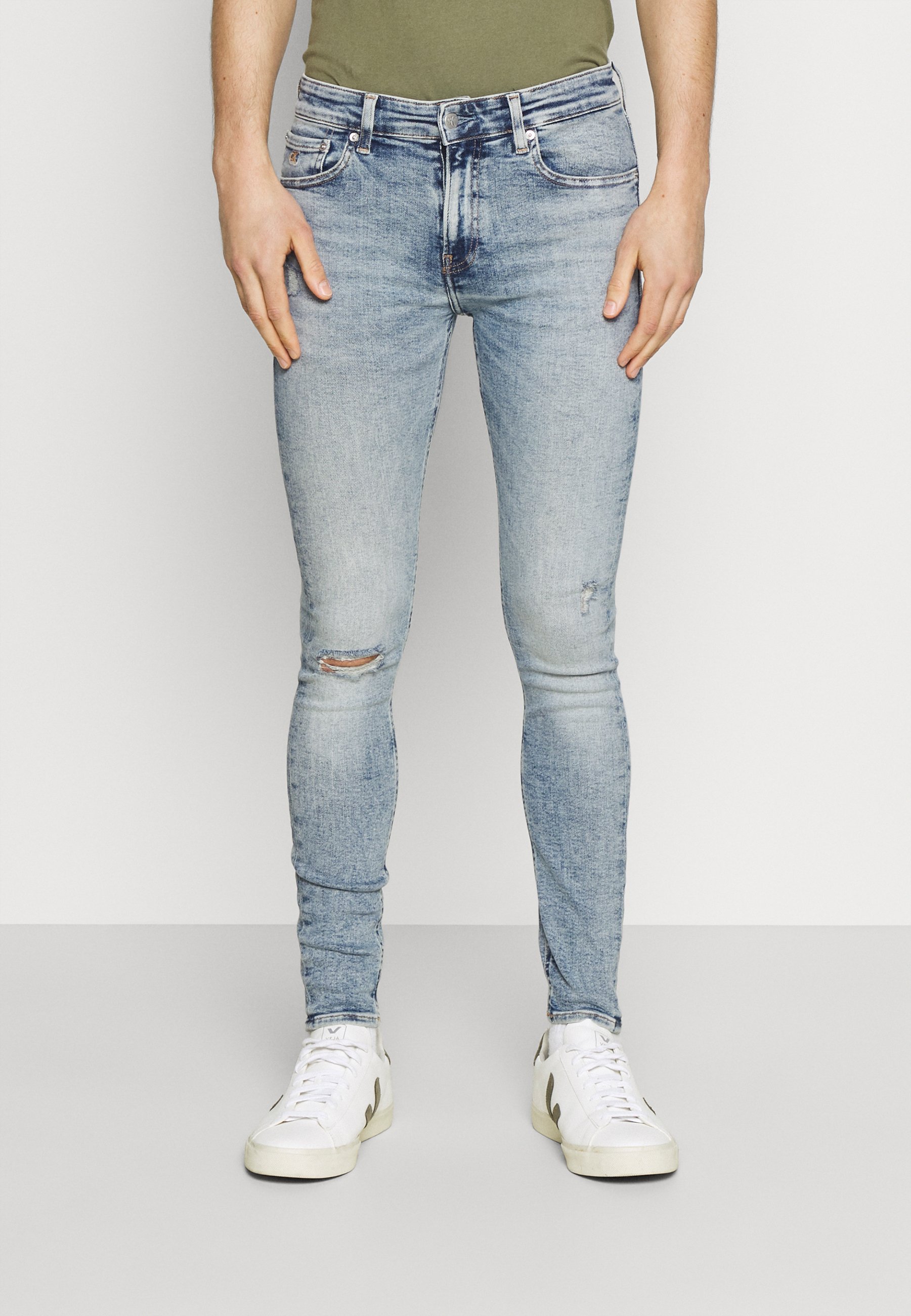 Calvin Klein Jeans SUPER SKINNY - Jeans Skinny Fit - denim light/light-blue  denim - Zalando.co.uk