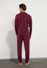 Pier One Pyjama - bordeaux