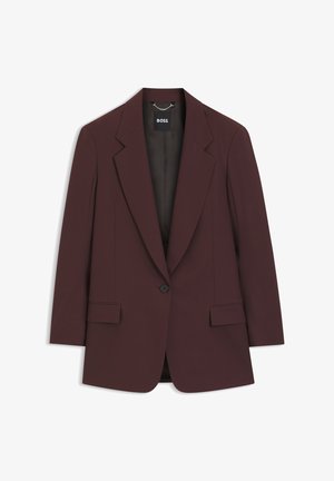 Blazer maro închis cu un singur nasture, rever cu decupaj, două buzunare frontale cu clapetă și captuseală interioară neagră, marcat cu eticheta „BOSS".