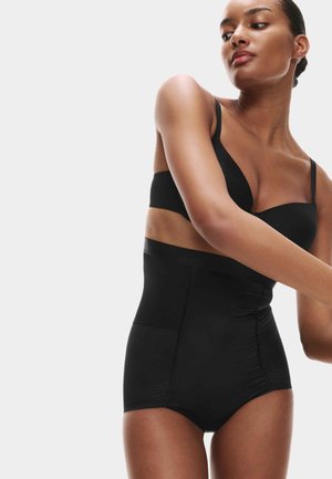 Marks & Spencer Stahovací prádlo - black