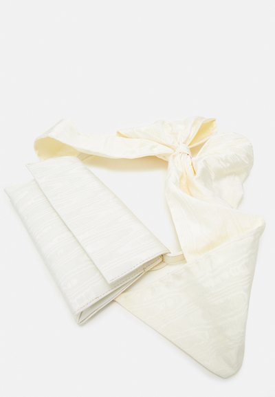 Loeffler Randall RAMONA BOW SHOULDER BAG - Rankinė - cream