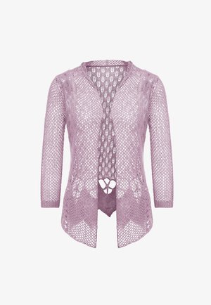 Strickjacke in Helllila mit offenem Front, Dreiviertelärmeln und einem Spitzenmuster, das einen dekorativen Ausschnitt an der Taille aufweist.