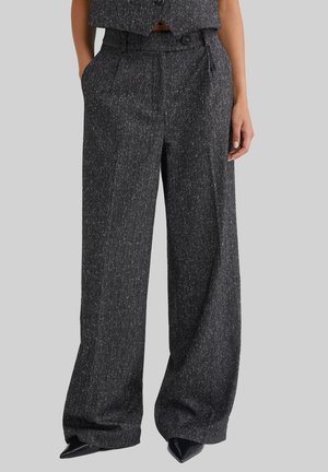 Trousers - black