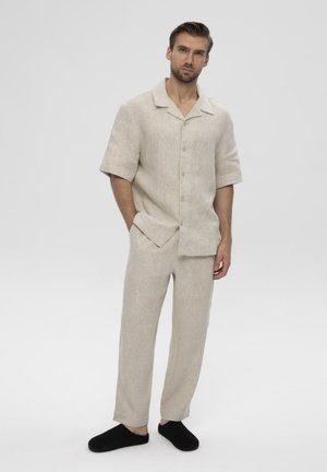 Wojas, UNISEX, czarny