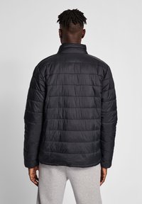 Hummel WIND PUFF  - Outdoorjacka - black