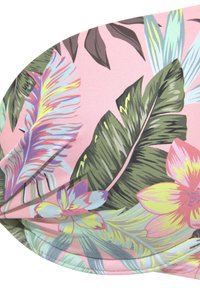 Bloemenbikini-top met een roze achtergrond, levendige bladeren en meerkleurige bloemen. Zacht, rekbaar materiaal met gatherings aan de zijkanten voor extra stijl.