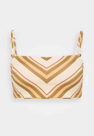 Top de bikini avec un motif en chevrons dans des tons de beige, marron et pêche. Fabriqué en tissu texturé avec des bretelles ajustables.
