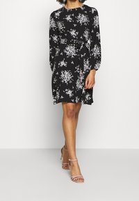 Dorothy Perkins Petite Robe de jour - black