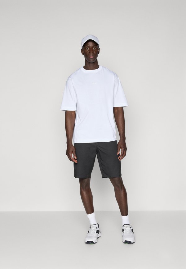 DRIVEN TEE - Basic T-shirt4