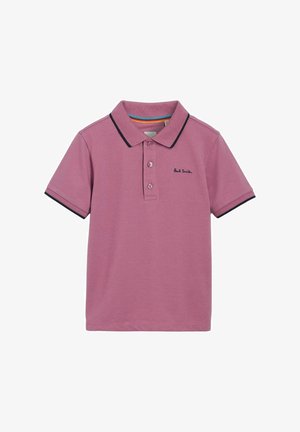 Kortærmet polo skjorte i blød lavendel bomuld, med krave, tre-knaps placket, kontrasterende marineblå kant og broderet logo.