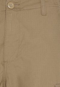 Thumbnail Image 6