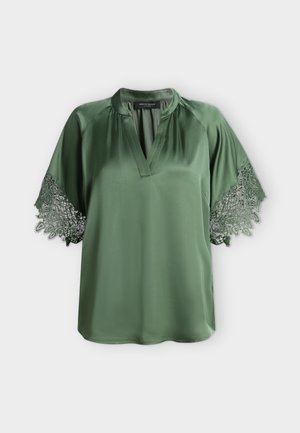 Bruuns Bazaar, KORTHALSIABBWINY BLOUSE - Pluus - sweet green