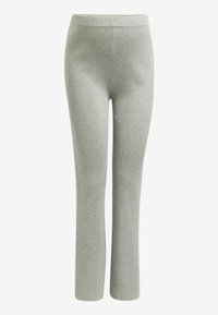 Pantalon en maille côtelée gris clair avec jambes droites et taille élastique, présenté sur un fond blanc uni.