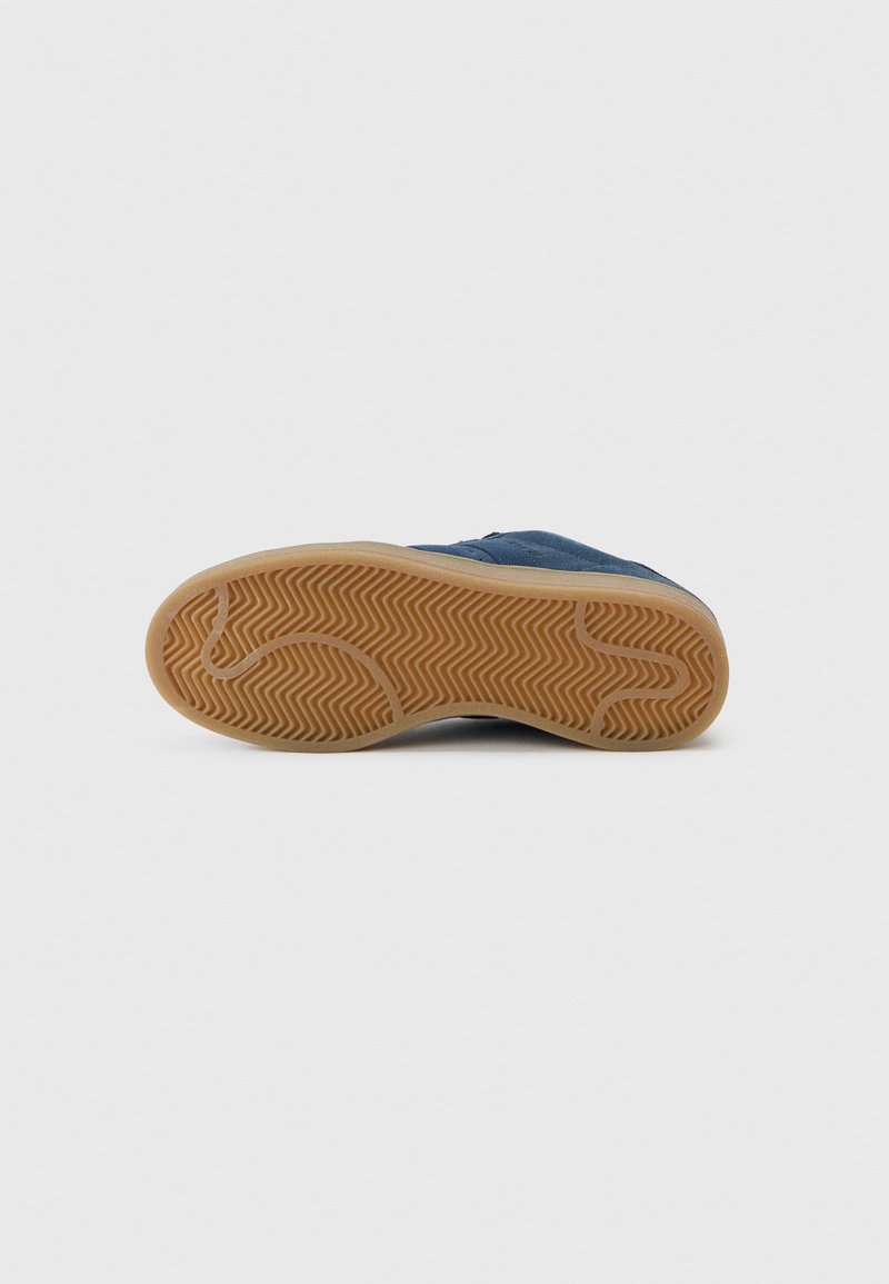 adidas Originals CAMPUS 00S UNISEX - Baskets basses - night indigo/gum/bleu  marine - ZALANDO.FR
