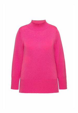 Maglione lavorato a maglia rosa, con maniche lunghe e colletto a coste alto, caratterizzato da polsini a coste con bottoni decorativi sui lati.