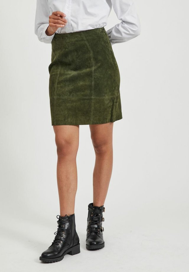 Lederrock Samantha