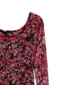 Maglia a maniche lunghe realizzata in tessuto trasparente, con un vivace motivo floreale nei toni del rosa e nero. Collo rotondo con dettagli drappeggiati.