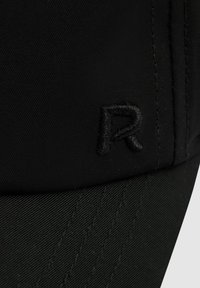 Reiss NICOLE ADJUSTABLE EMBROIDERED LOGO BASEBALL - Šiltovka - black