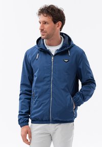 Non selezionato, dark blue