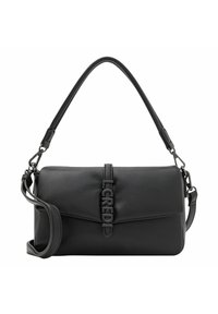 Bolso de mano de cuero negro con un diseño estructurado, con un asa superior y una correa ajustable. Detalle notable de logotipo en relieve en el centro.