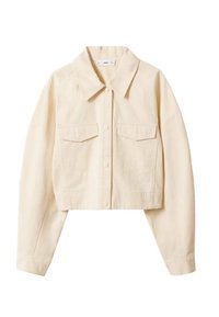 Krótkia jasnobeżowa kurtka wykonana z bawełny. Posiada kołnierz w szpic, dwie kieszenie na piersi oraz zapięcie na guziki z przodu. Gładka faktura.