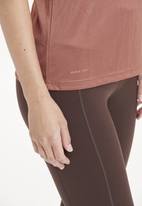 Endurance KEILING - Sport T-shirt - burlwood