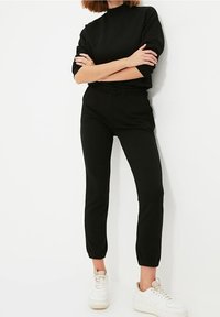 Trendyol Trainingsbroek - black