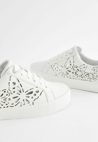 Next FOREVER COMFORT CHUNKY REGULAR FIT - Sneakers - white