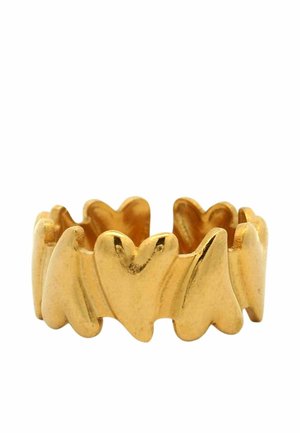 Anello d'oro con motivo continuo di forme di cuori collegati, superficie levigata e bordi lisci e arrotondati.