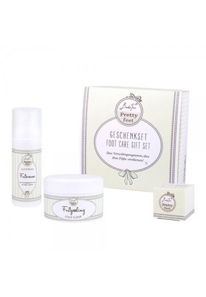 GESCHENKSET PRETTY FEET MINZE-MELONE 210 G - Foot cream - weiß