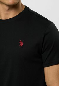 U.S. Polo Assn. ARJUN 3 PACK - T-shirts basic - indigo punpkinspice tapshoe