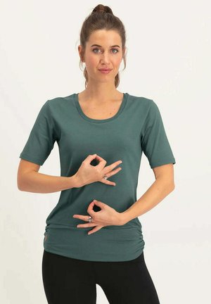 KAMI - T-Shirt basic - forest
