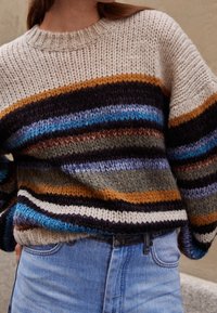 MUNTHE Sweter