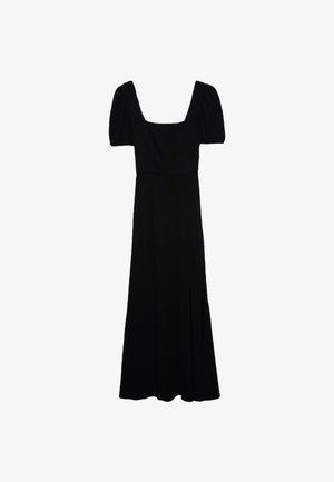 Sort maxikjole med firkantet halsudskæring, korte puffærmer og et blødt, flydende stof. Har et sideslids for bedre bevægelsesfrihed.